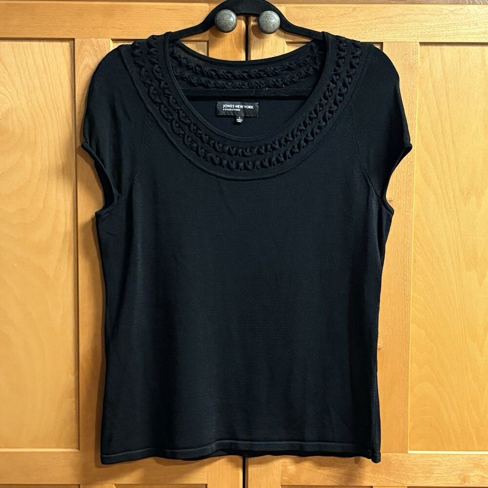 Jones New York Collection Top Size Large Womens Black Decorative Neckline